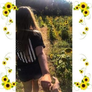 Meet your Posher, Whitney